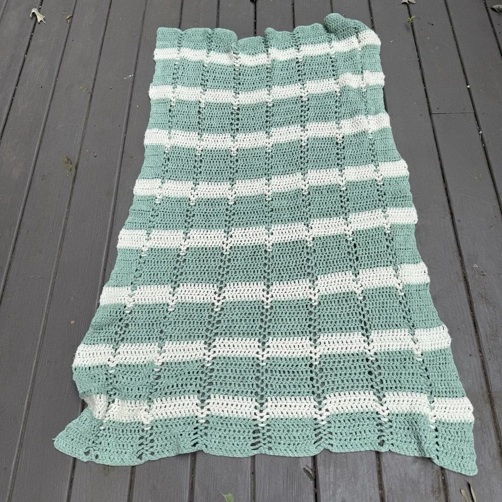 Handmade Crochet Afghan Throw Blanket 53x70 Sage Green Cream Openwork